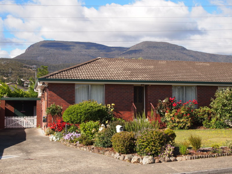 1 Wariga Road, Glenorchy, Tas 7010