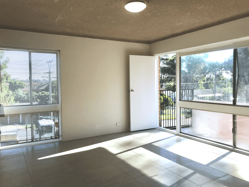 3/60 Lithgow Street, Campbelltown, NSW 2560