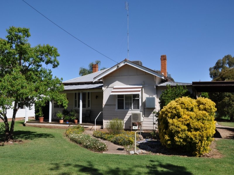 6 Grevillea Avenue, Eugowra, NSW 2806 Property Details