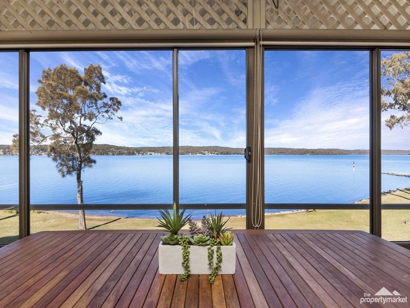 12 Noamunga Crescent, Gwandalan, NSW 2259 Property Details