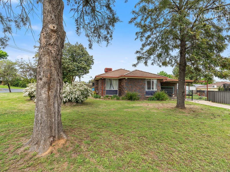 14 Crisp Drive, Ashmont, NSW 2650 Property Details