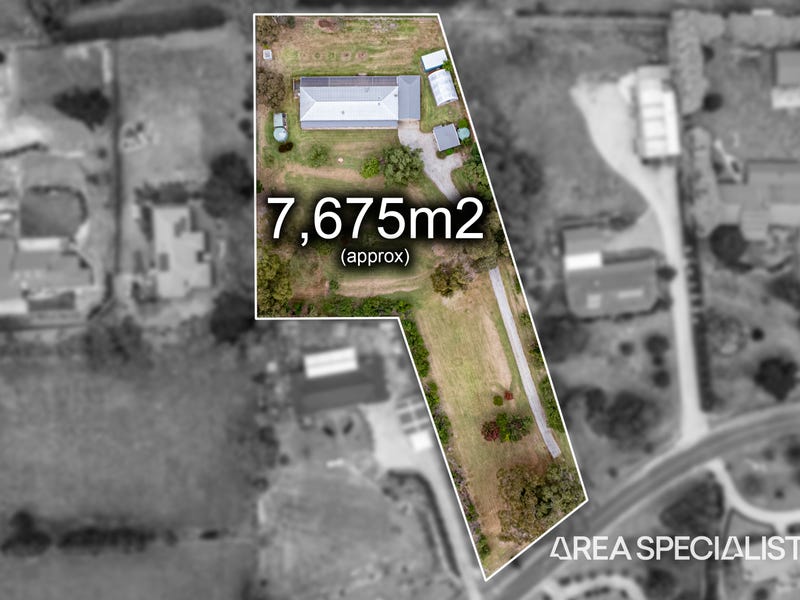 14 Fairway Drive, Drouin, VIC 3818