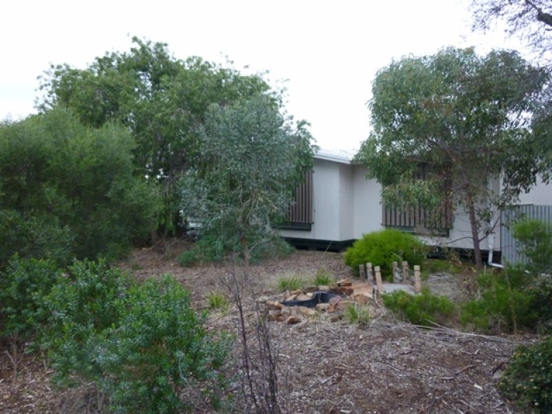 12 Curb Street, Saddleworth, SA 5413 Property Details
