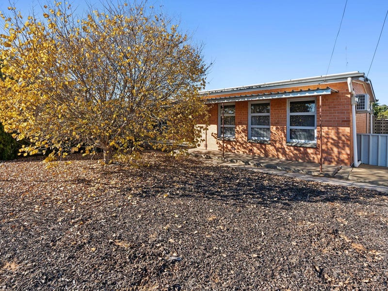 12 Miller Street, Waikerie, SA 5330 House for Sale