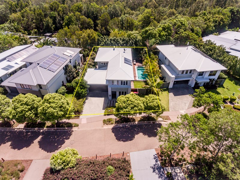 Houses for Sale in Noosa Heads, QLD 4567