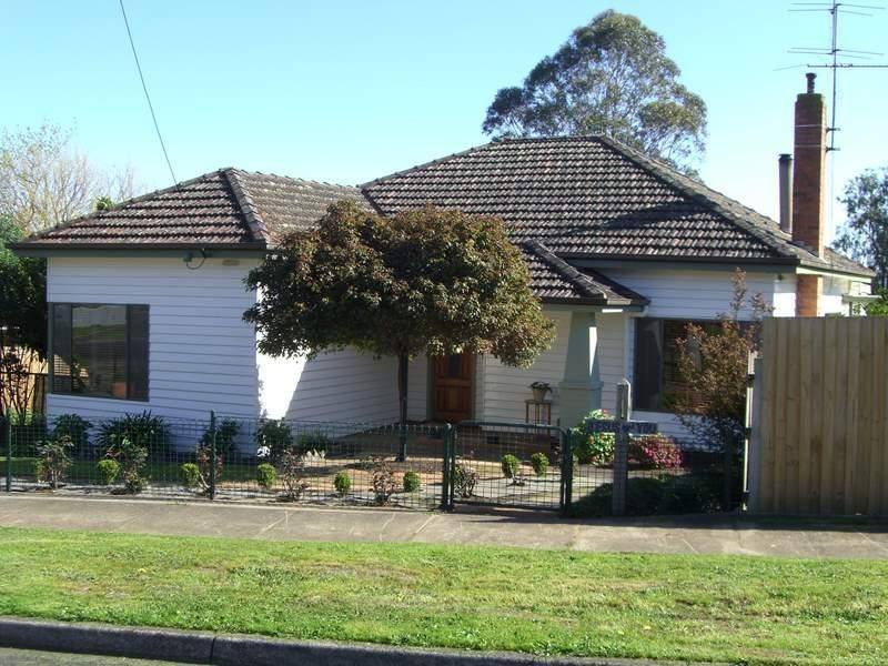 1 A'Beckett Street, Leongatha, Vic 3953 Property Details