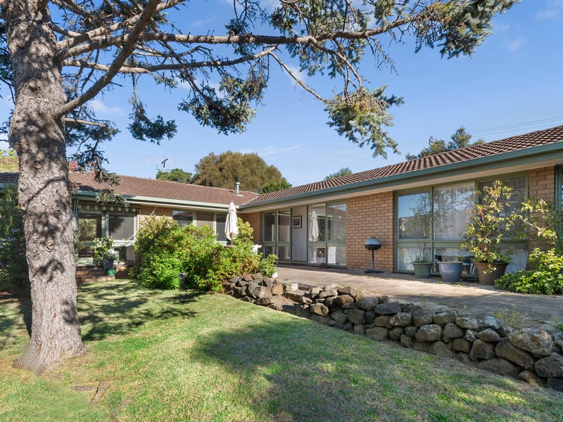 75 Fellows Road, Point Lonsdale, VIC 3225