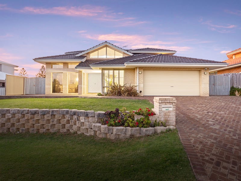 16 Broadbeach Boulevard, Hillarys, WA 6025 Property Details