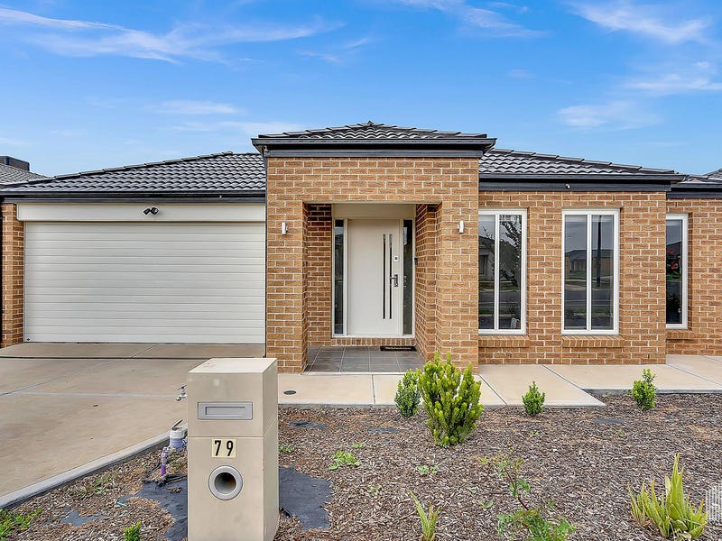 79 Ellscott Boulevard, Mickleham, Vic 3064 Property Details