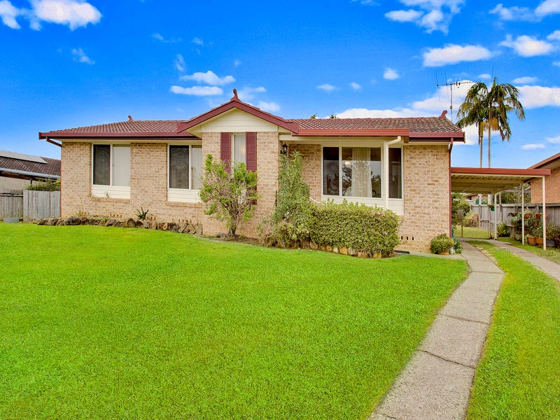 15 Mitchell Avenue, West Kempsey, NSW 2440