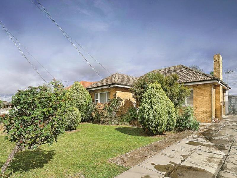 252 Parer Road, Airport West, VIC 3042