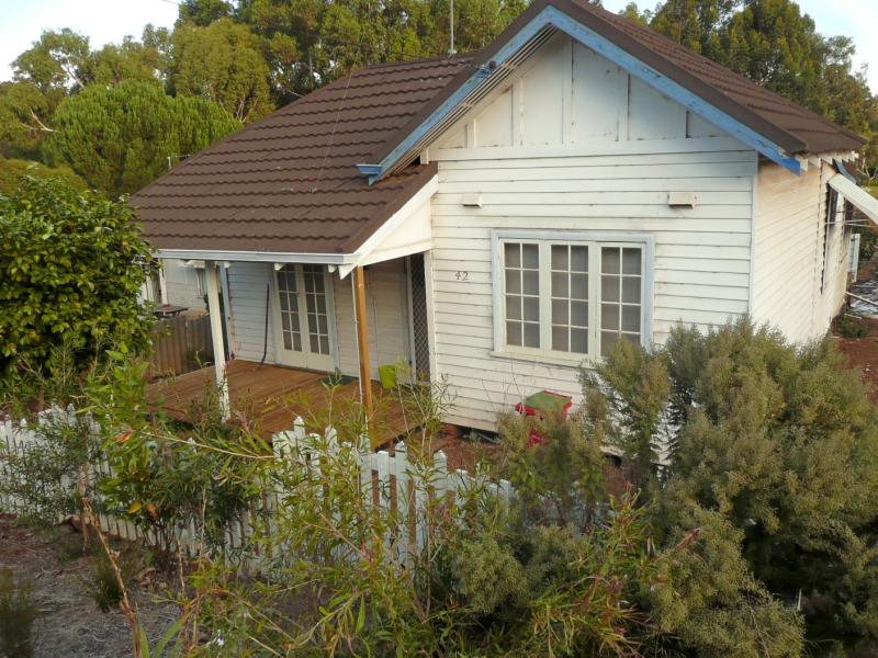 4042 Forrest Street, Bridgetown, WA 6255 Property Details