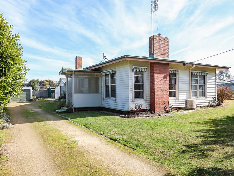 3 West Street, Lismore, Vic 3324 House for Sale