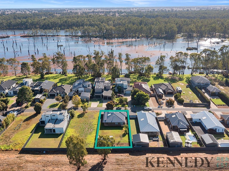 37 Lakeside Drive, Bundalong, Vic 3730 Property Details