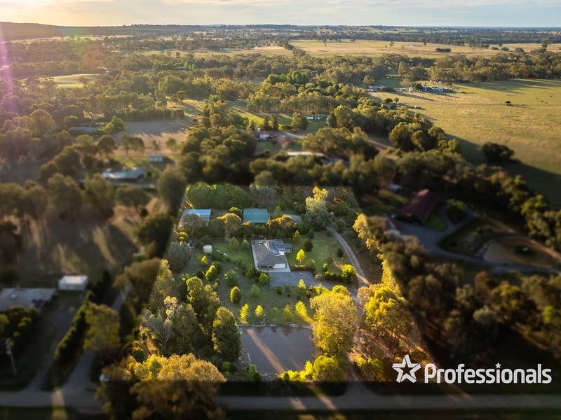 67 Elliot Road, Barnawartha, Vic 3688 House for Sale