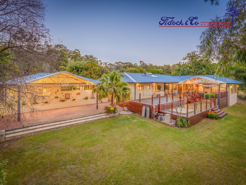 155 Stanhope Road, Bickley, WA 6076