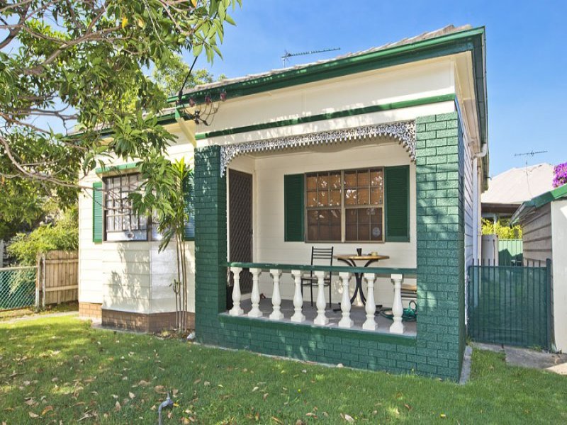 19 Braye Street, Mayfield, NSW 2304