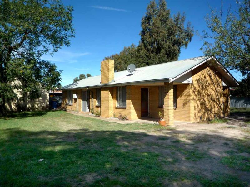 47 Graham Street, Euroa, Vic 3666 - Property Details