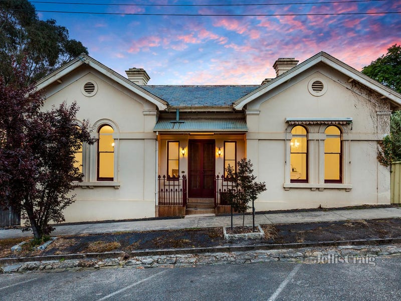 35 Hargraves Street, Castlemaine, Vic 3450 Property Details