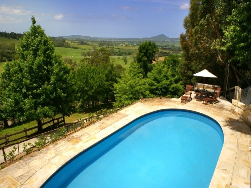 99 Red Cedar Lane, Berry, NSW 2535 Property Details