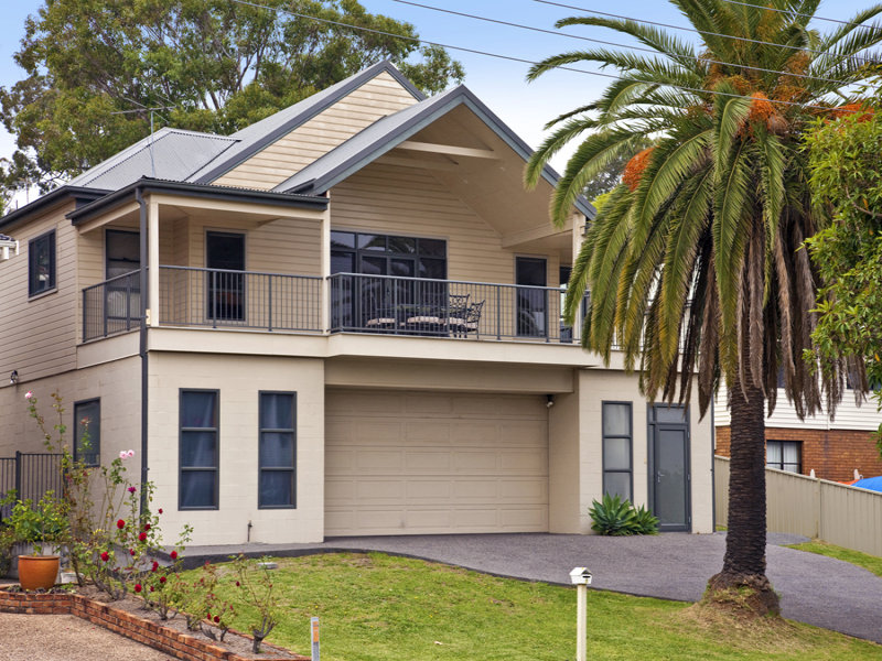 272 The Esplanade, Speers Point, NSW 2284