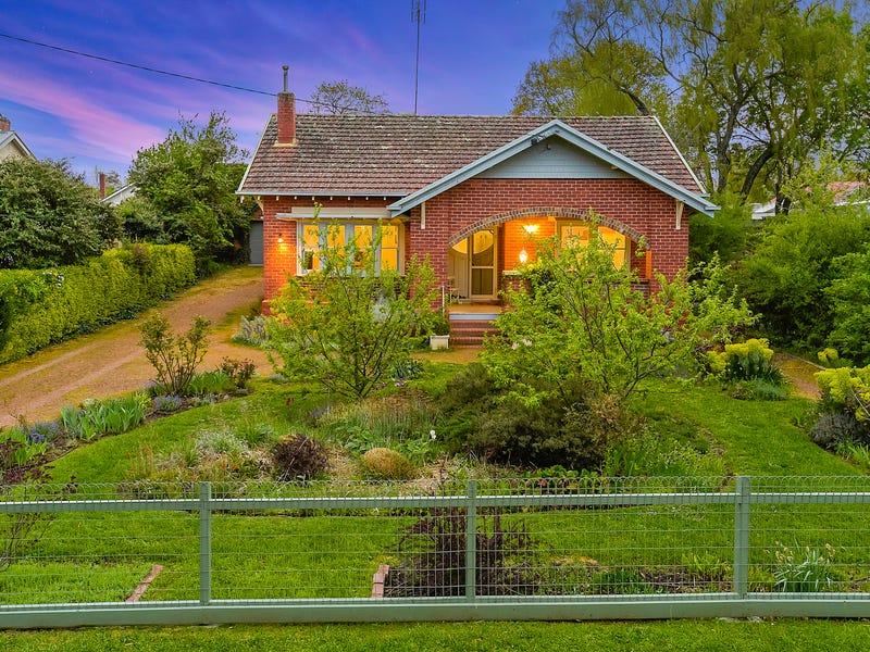 22 Pohlman Street, Vic 3444 Property Details