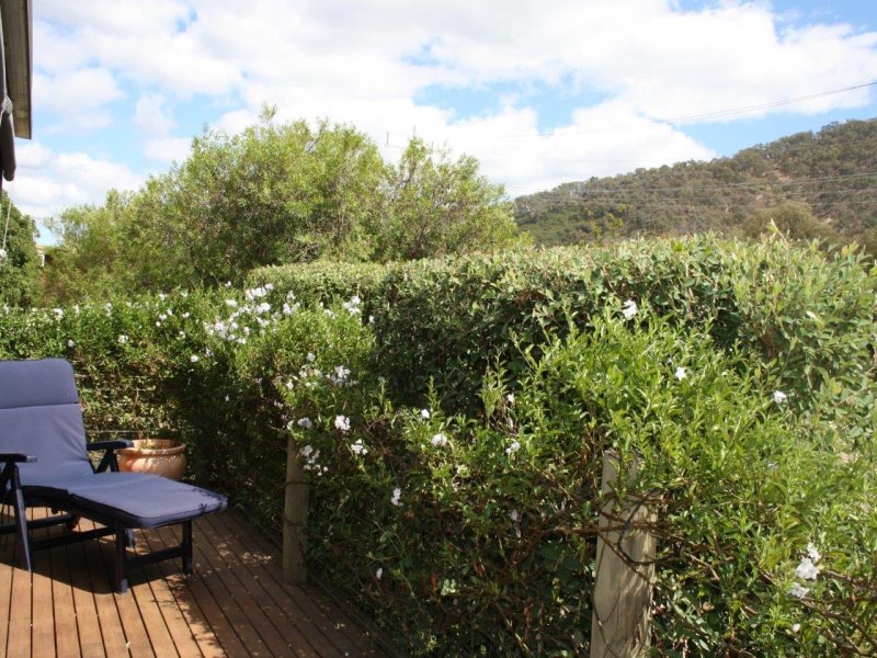 5 Willow Lake Drive, Macs Cove, VIC 3723