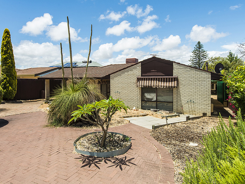 16 Mahlberg Avenue, Woodlands, WA 6018 Property Details