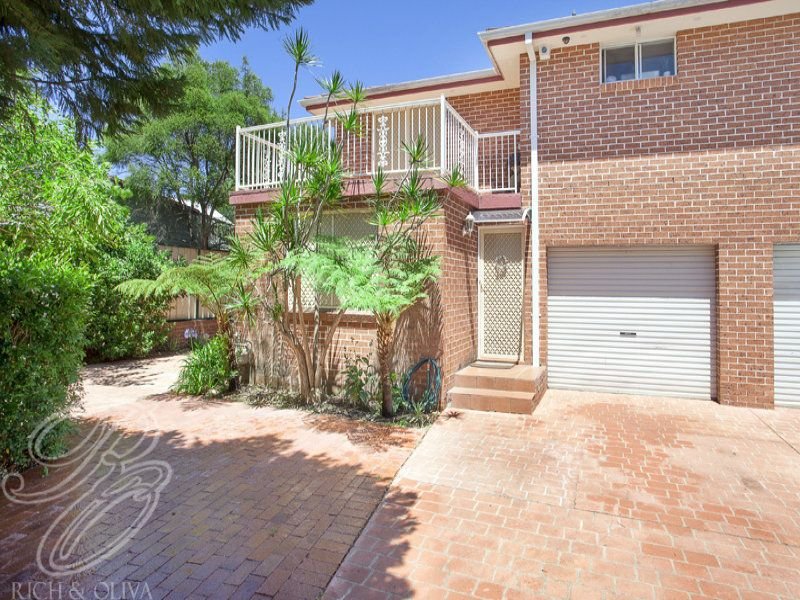 2/84 First Avenue, Campsie, NSW 2194 Property Details