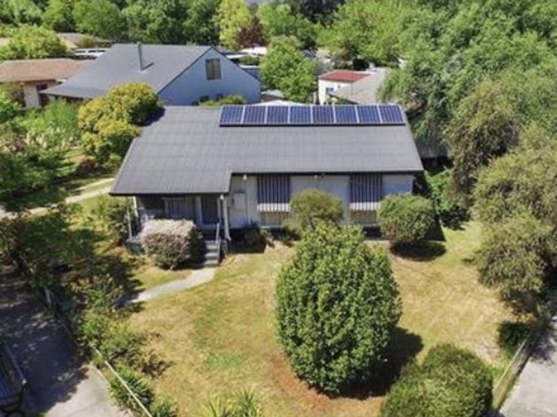 28 Delany Avenue, Bright, VIC 3741