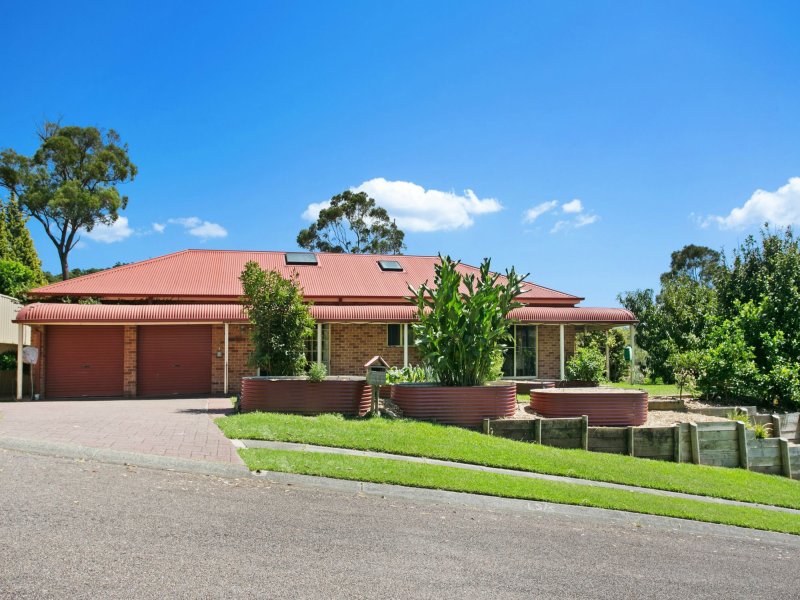 14 Woodley Street, Eleebana, NSW 2282