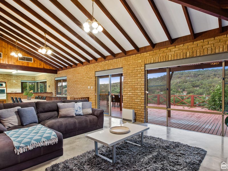 Houses for Sale in Mount Richon, WA 6112