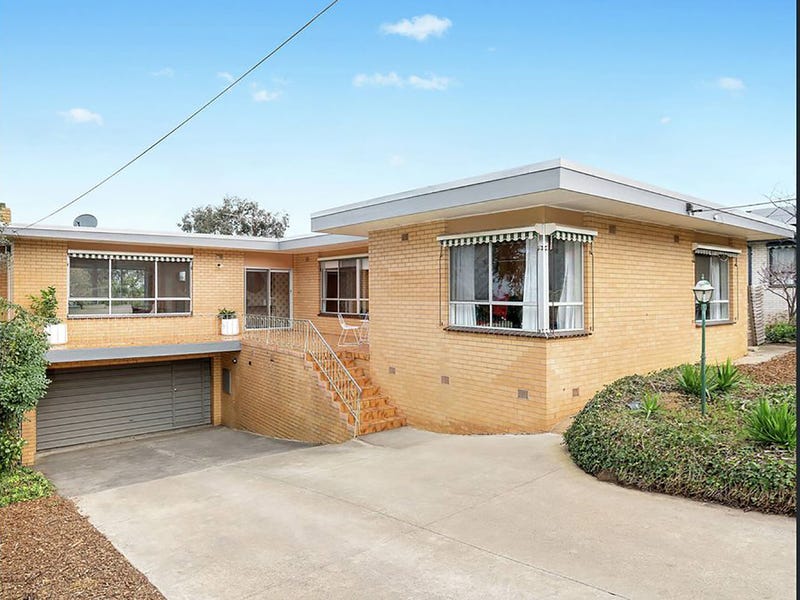 35 Reigate Road, Highton, VIC 3216