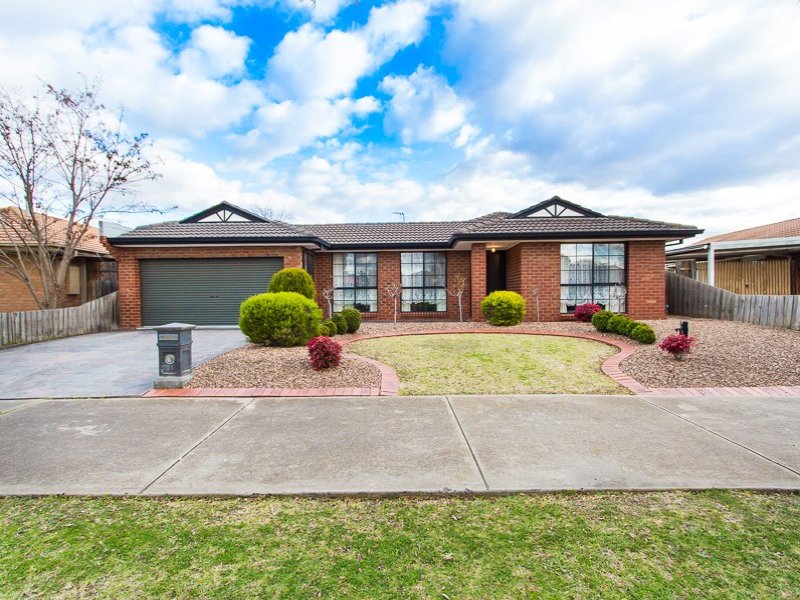 21 Thames Boulevard, Werribee, Vic 3030 Property Details