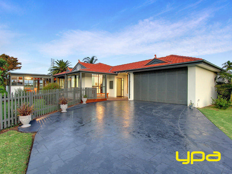 7 Country Club Drive, Safety Beach, VIC 3936