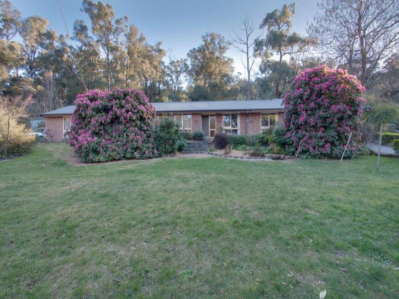 74 First Avenue, Cockatoo, VIC 3781