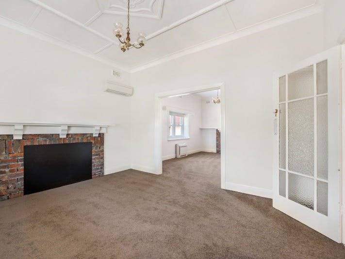 11 Rossfield Avenue, Kew, VIC 3101