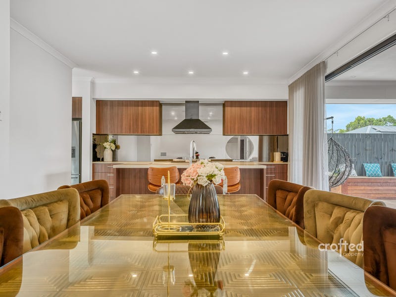 5 Ridge Road, Greenbank, Qld 4124 House for Sale