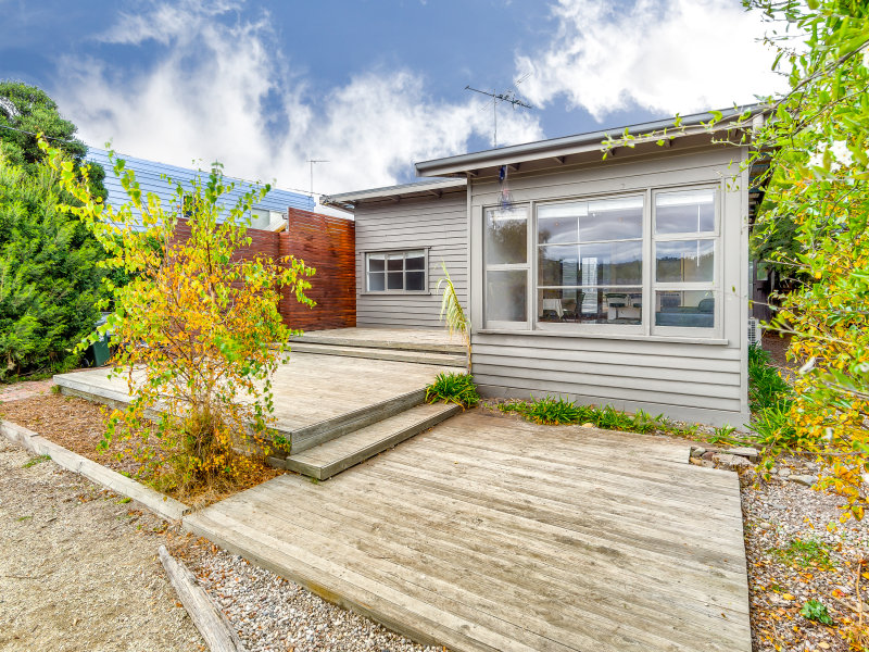 1/217 Carlton Beach Road, Carlton, Tas 7173 Property Details