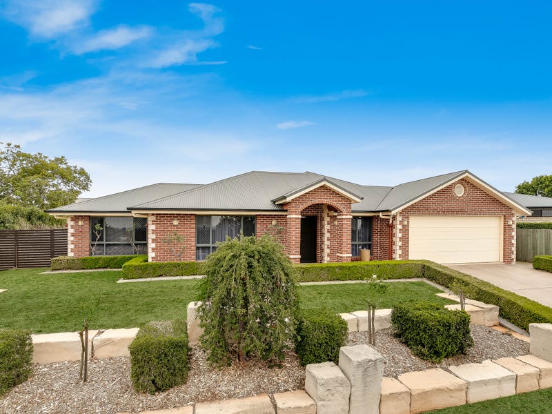 4 Honeyeater Drive, Highfields, Qld 4352 Property Details