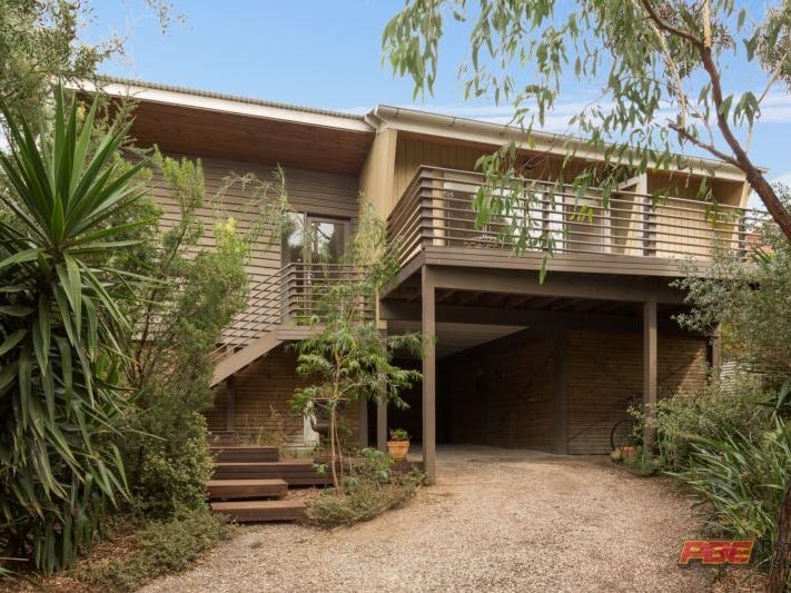 27 Sea Breeze Parade, Cape Paterson, VIC 3995