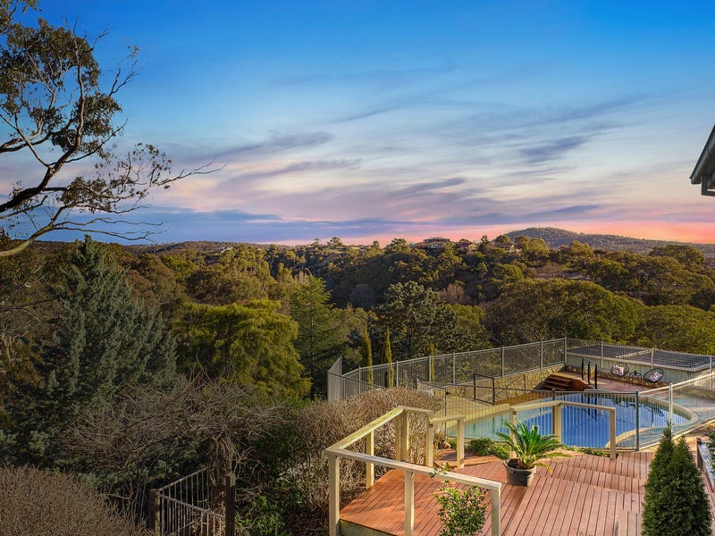 14 Granville Close, Greenleigh, NSW 2620