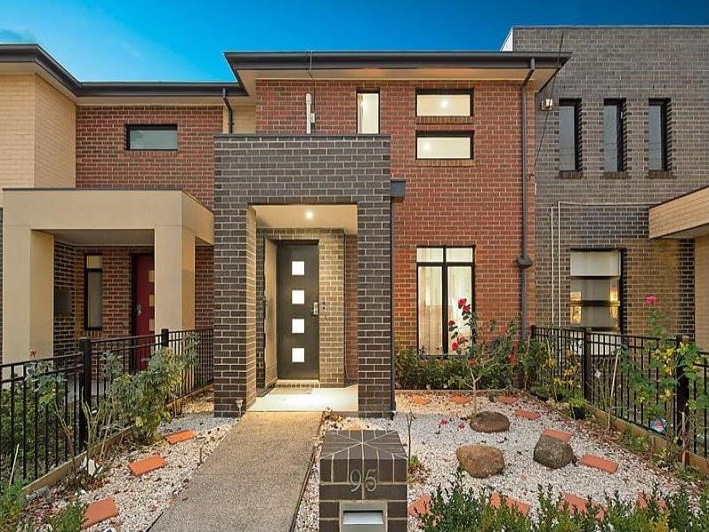 95 Rosebank Avenue, Clayton South, VIC 3169