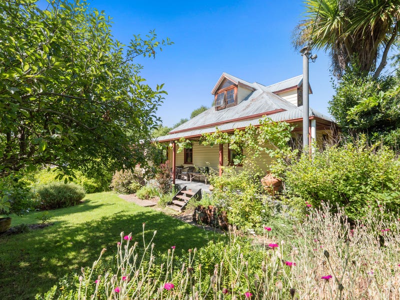 72 Araluen Road, Braidwood, NSW 2622 Property Details
