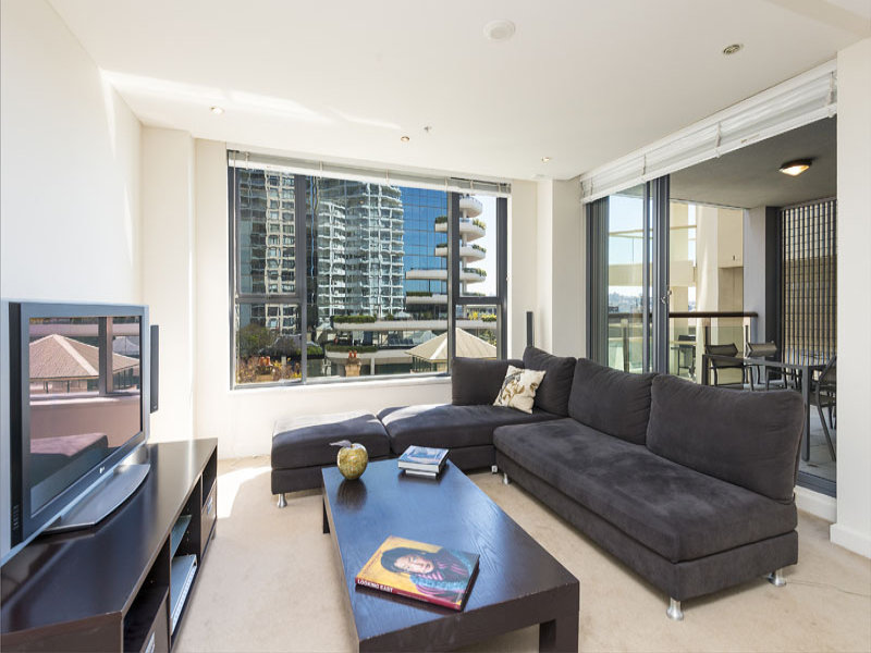706/2 Dind Street, Milsons Point, NSW 2061
