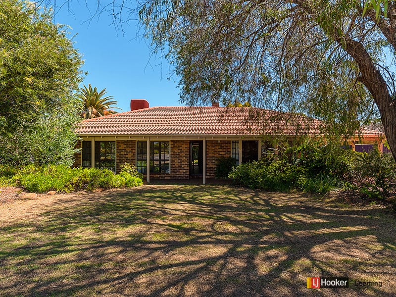 9 Calley Drive, Leeming, WA 6149