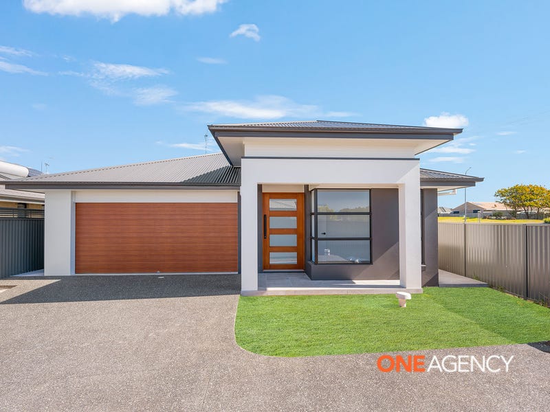36D Summer Circuit, Lake Cathie, NSW 2445