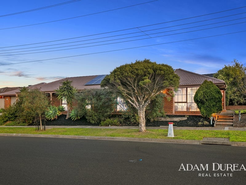 2 Leopold Cres, Hampton Park, VIC 3976