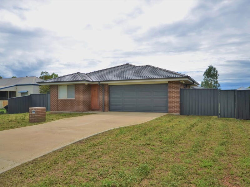 69 Lynn Street, Boggabri, NSW 2382