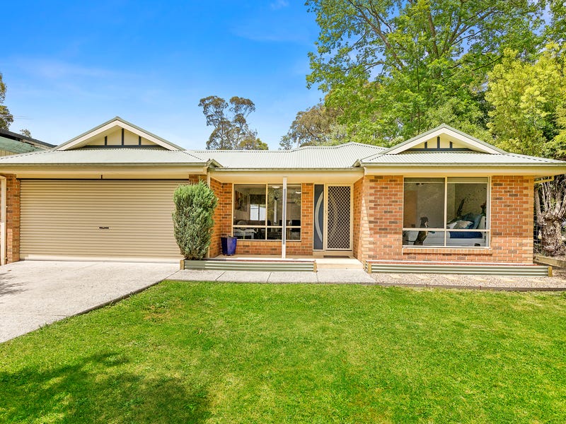 Houses for Sale in East Warburton, VIC 3799